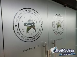 Sandblasting en vidrio - Soluciones informaticas del pacifico - con formas - precorte - plotter de corte